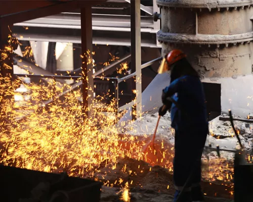 Beschermende kleding voor ijzer- en stalen metallurgieactiviteiten